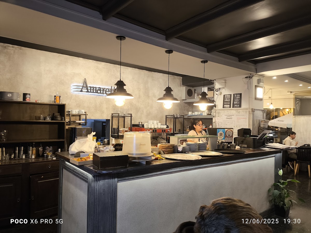 Amaretto Coffe & Resto